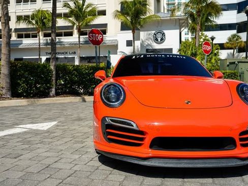 Used 2016 Porsche 911 4 Coupe AWD/4WD image 6
