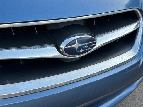 Used 2008 Subaru Legacy 2.5i AWD/4WD image 2