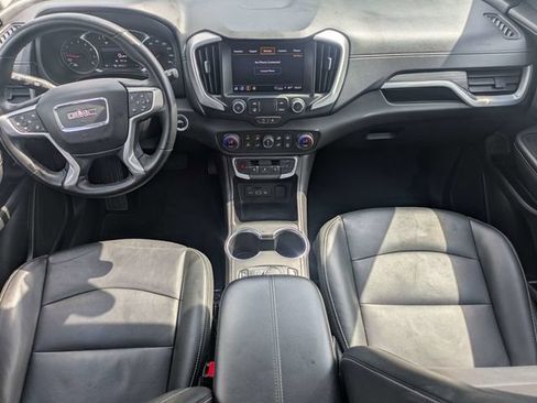 Used 2024 GMC Terrain SLT FWD image 16