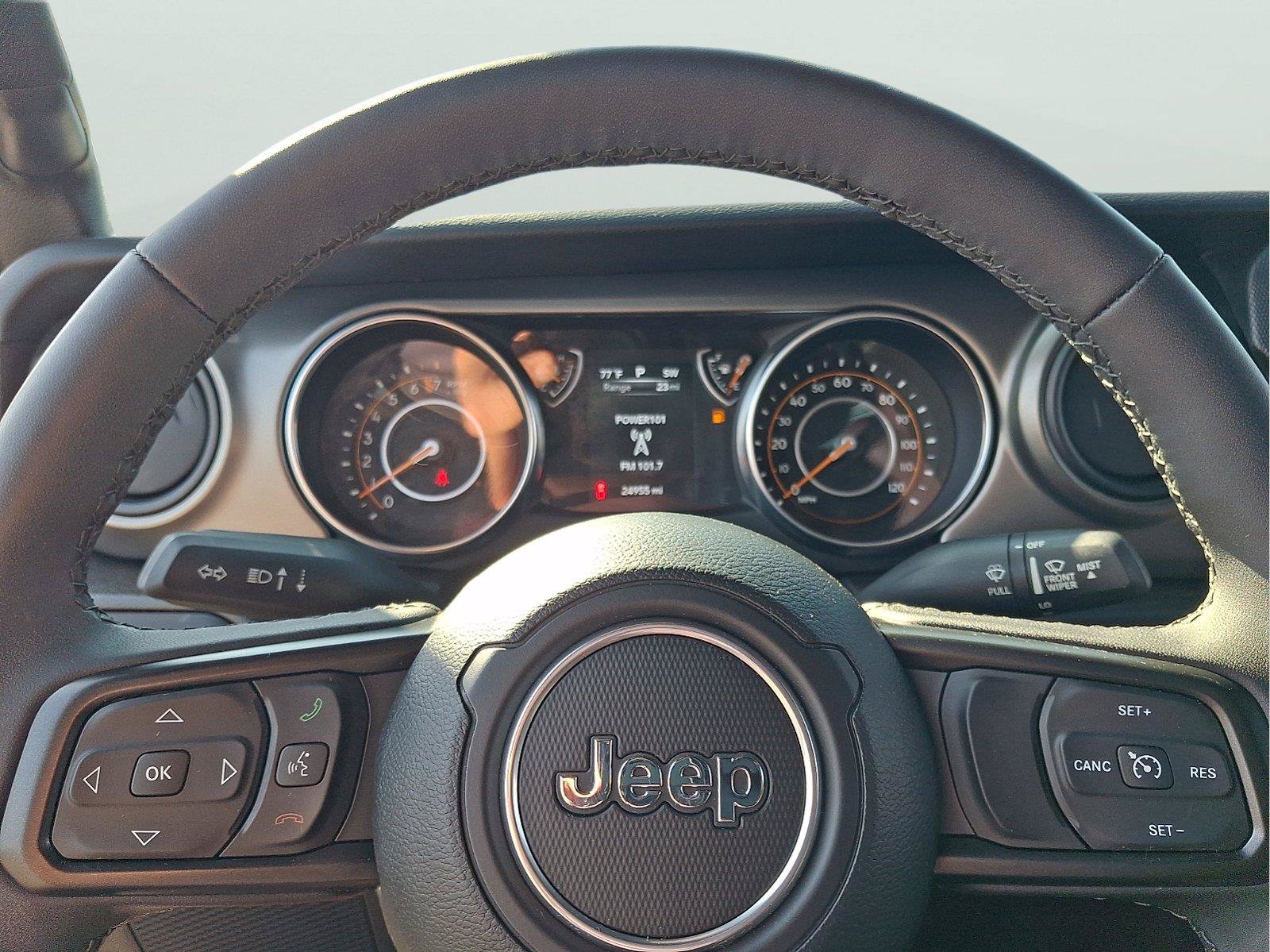 Used 2023 Jeep Gladiator Sport AWD/4WD image 17