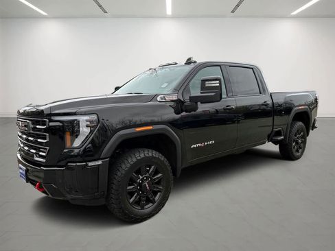 Used 2025 GMC Sierra 2500 AT4 AWD/4WD image 1