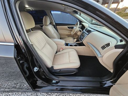 Used 2017 Nissan Altima 2.5 S w/ Power Driver Seat Package image 29