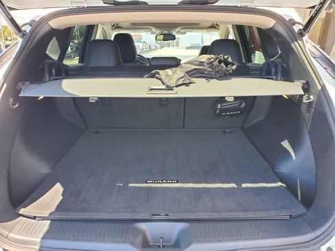 Certified 2025 Nissan Murano SL w/ Cargo Package AWD/4WD image 10