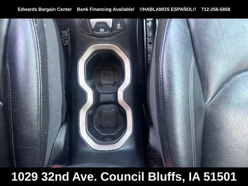 Used 2016 Jeep Renegade Limited AWD/4WD image 19