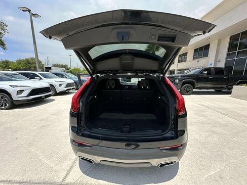 Certified 2023 Cadillac XT4 Premium Luxury FWD image 29