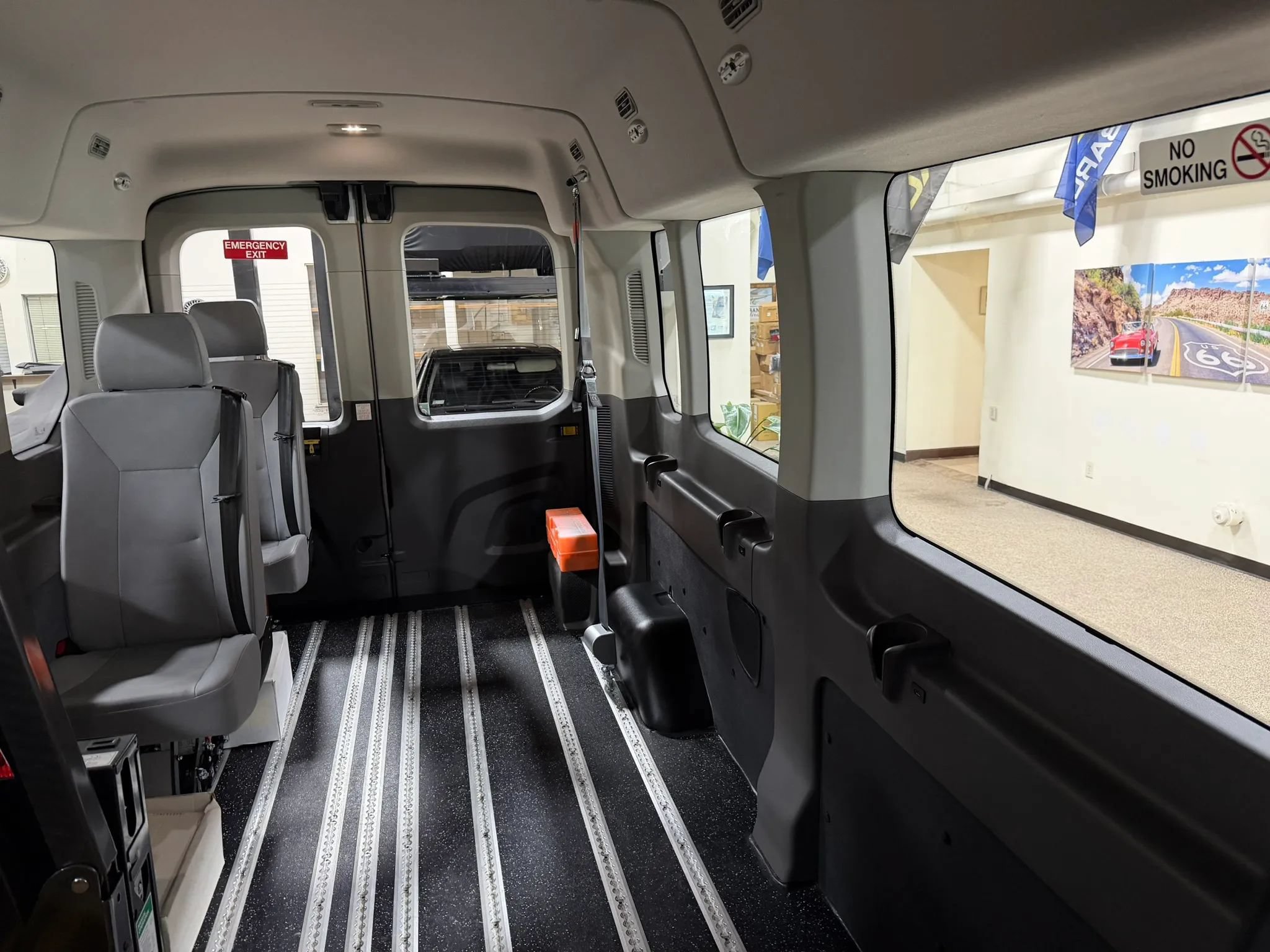 Used 2023 Ford Transit 350 XL RWD image 42