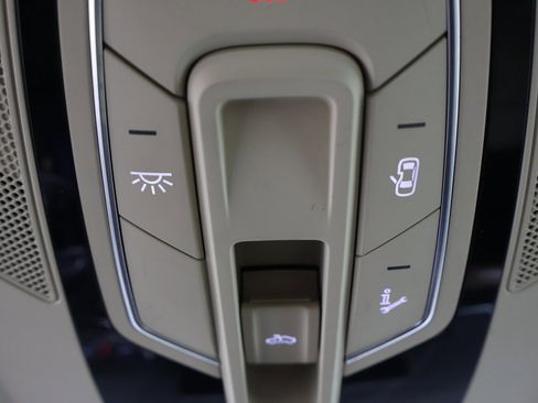 Used 2023 Audi A4 2.0T Premium w/ Convenience Package image 8