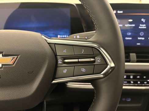 New 2026 Chevrolet Equinox LT FWD image 5