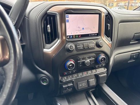 Used 2020 Chevrolet Silverado 2500 High Country w/ Z71 Off-Road Package AWD/4WD image 18