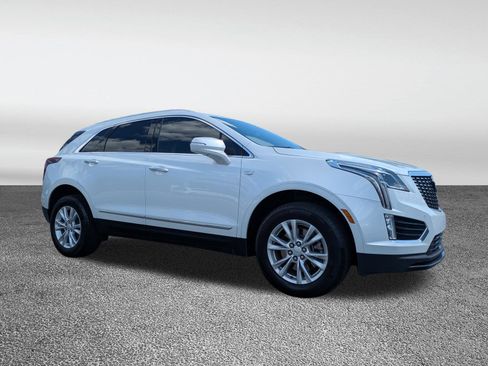 Used 2022 Cadillac XT5 Luxury image 3