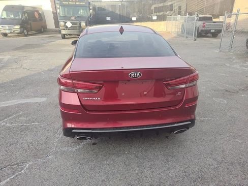 Used 2019 Kia Optima S image 8