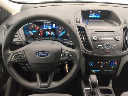 Used 2017 Ford Escape S FWD image 22