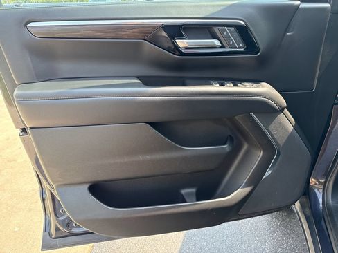 Certified 2025 Chevrolet Tahoe Z71 AWD/4WD image 27