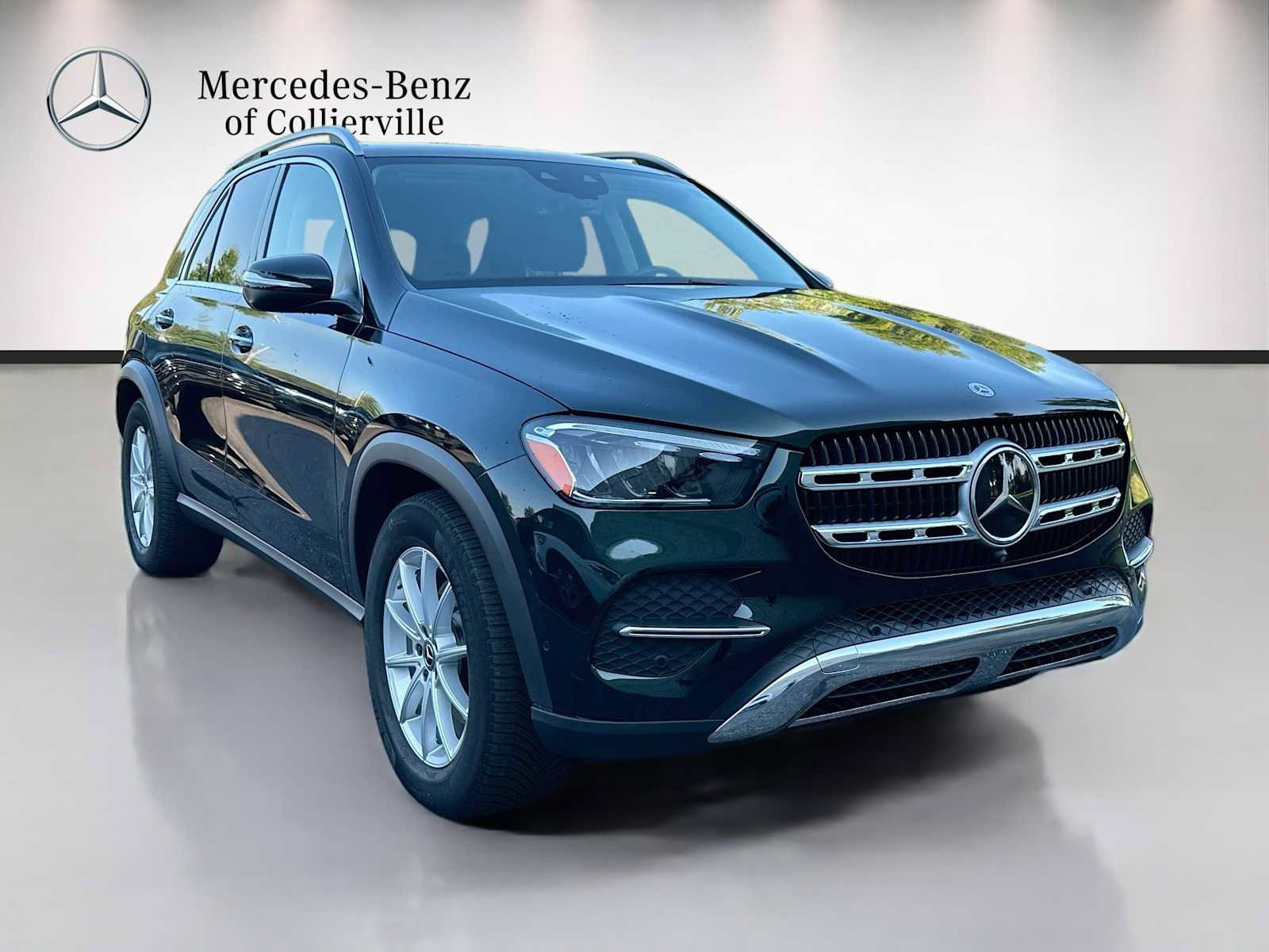 Used 2024 Mercedes-Benz GLE 350 4MATIC image 3