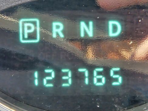 Used 2011 Jeep Liberty Sport image 28