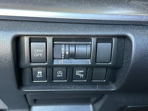 Used 2020 Subaru Crosstrek 2.0i Limited w/ Popular Package #2 AWD/4WD image 29
