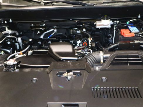 Used 2023 Honda CR-V EX image 9