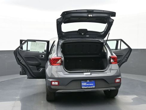 Certified 2024 Hyundai Venue SEL FWD image 53