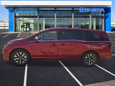 New 2026 Honda Odyssey EX-L image 2