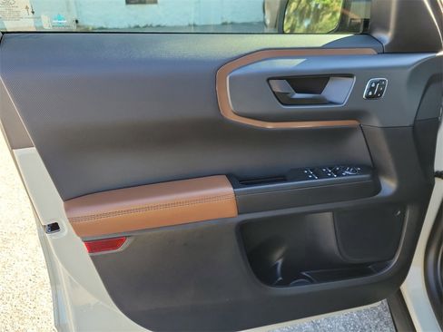 Used 2024 Ford Bronco Sport Outer Banks image 25