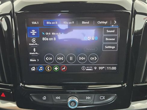 Used 2023 Chevrolet Traverse LT FWD image 18
