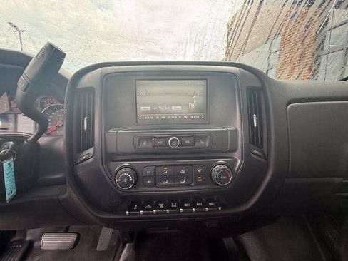 Used 2017 GMC Sierra 3500 2WD Regular Cab image 17