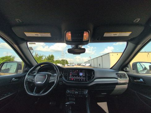 Used 2025 Dodge Durango GT RWD image 28