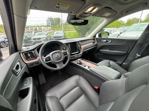 Used 2024 Volvo XC60 B5 Plus w/ Protection Package Premier AWD/4WD image 13