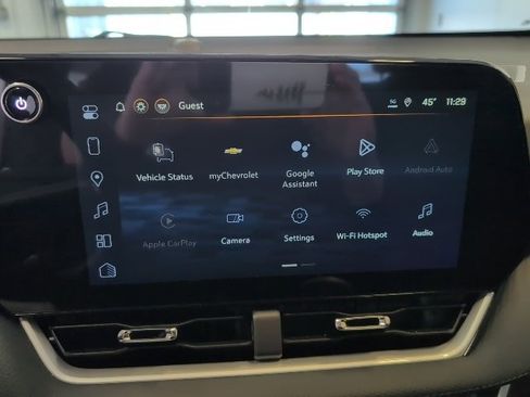 New 2026 Chevrolet Equinox LT image 17