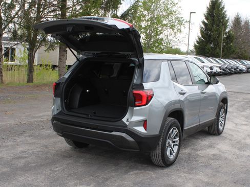Used 2026 GMC Terrain Elevation AWD/4WD image 7