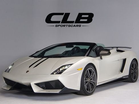 Used 2012 Lamborghini Gallardo LP 570-4 Performante AWD/4WD image 1