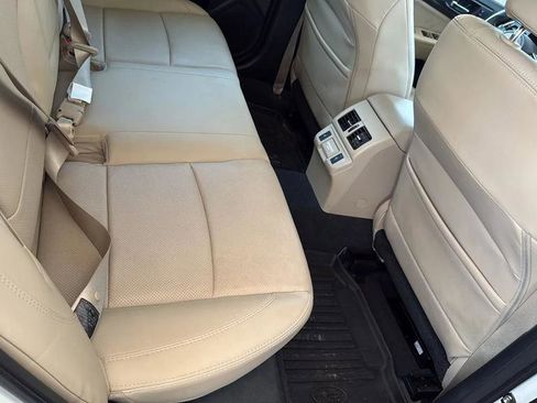 Used 2018 Subaru Outback 2.5i Limited image 39