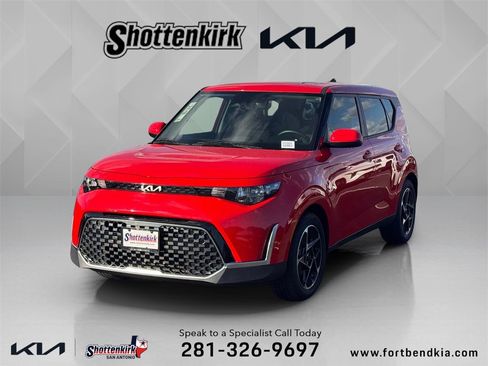 New 2025 Kia Soul EX image 1