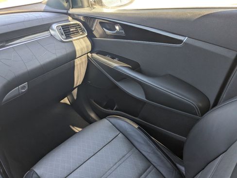 Used 2016 Kia Sorento SX w/ SXL Technology Package image 25