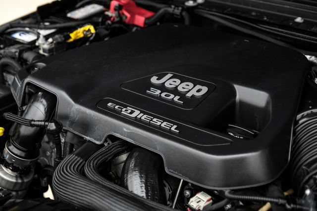 Used 2021 Jeep Wrangler Unlimited Rubicon AWD/4WD image 4