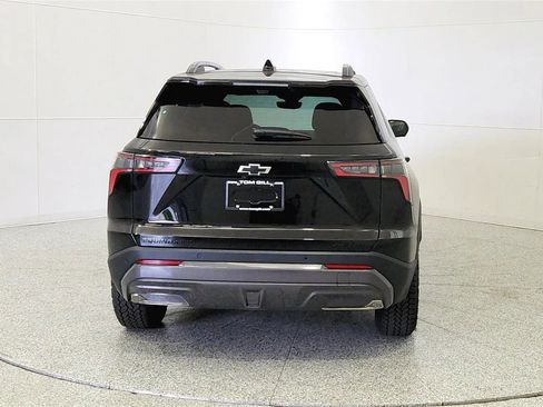 New 2026 Chevrolet Equinox ACTIV w/ Convenience Package III AWD/4WD image 6