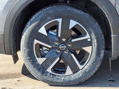 New 2026 Nissan Kicks SV w/ SV Premium Package image 12