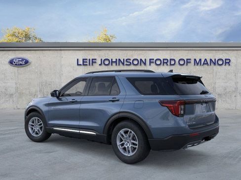 New 2025 Ford Explorer Active w/ Active Comfort Package image 4