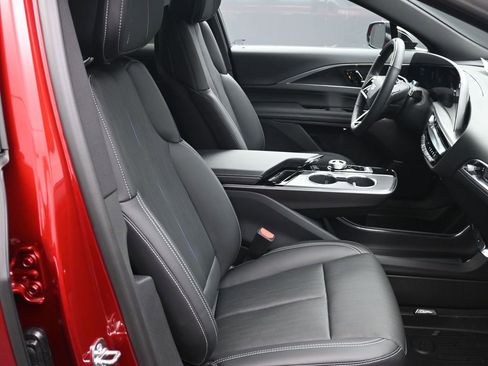 New 2026 Cadillac Lyriq Luxury image 26