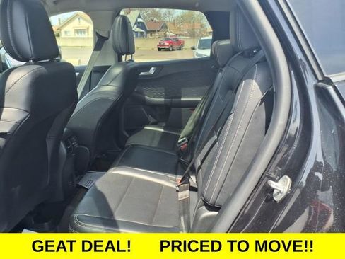 Used 2020 Ford Escape SEL image 10