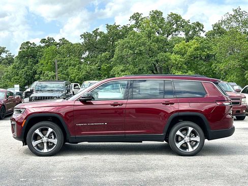 New 2026 Jeep Grand Cherokee L Limited AWD/4WD image 12