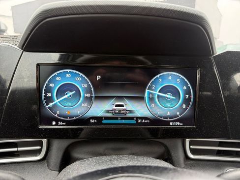 Used 2022 Hyundai Elantra SEL w/ Convenience + Premium Package FWD image 14