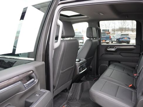 Certified 2024 Chevrolet Silverado 3500 LTZ w/ LTZ Premium Package image 15