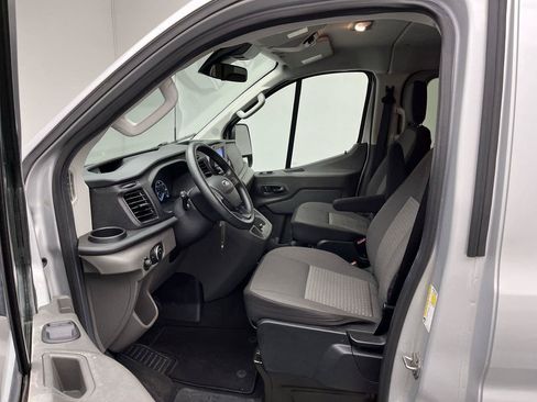 Used 2020 Ford Transit 150 XLT RWD image 3