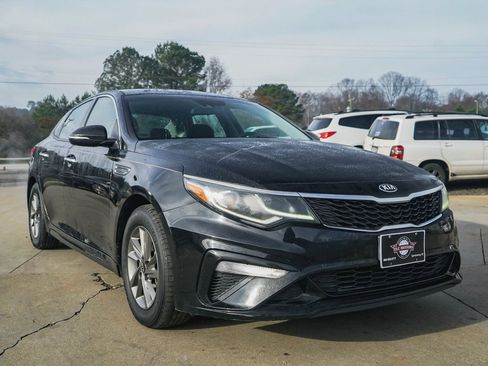 Used 2020 Kia Optima LX image 33
