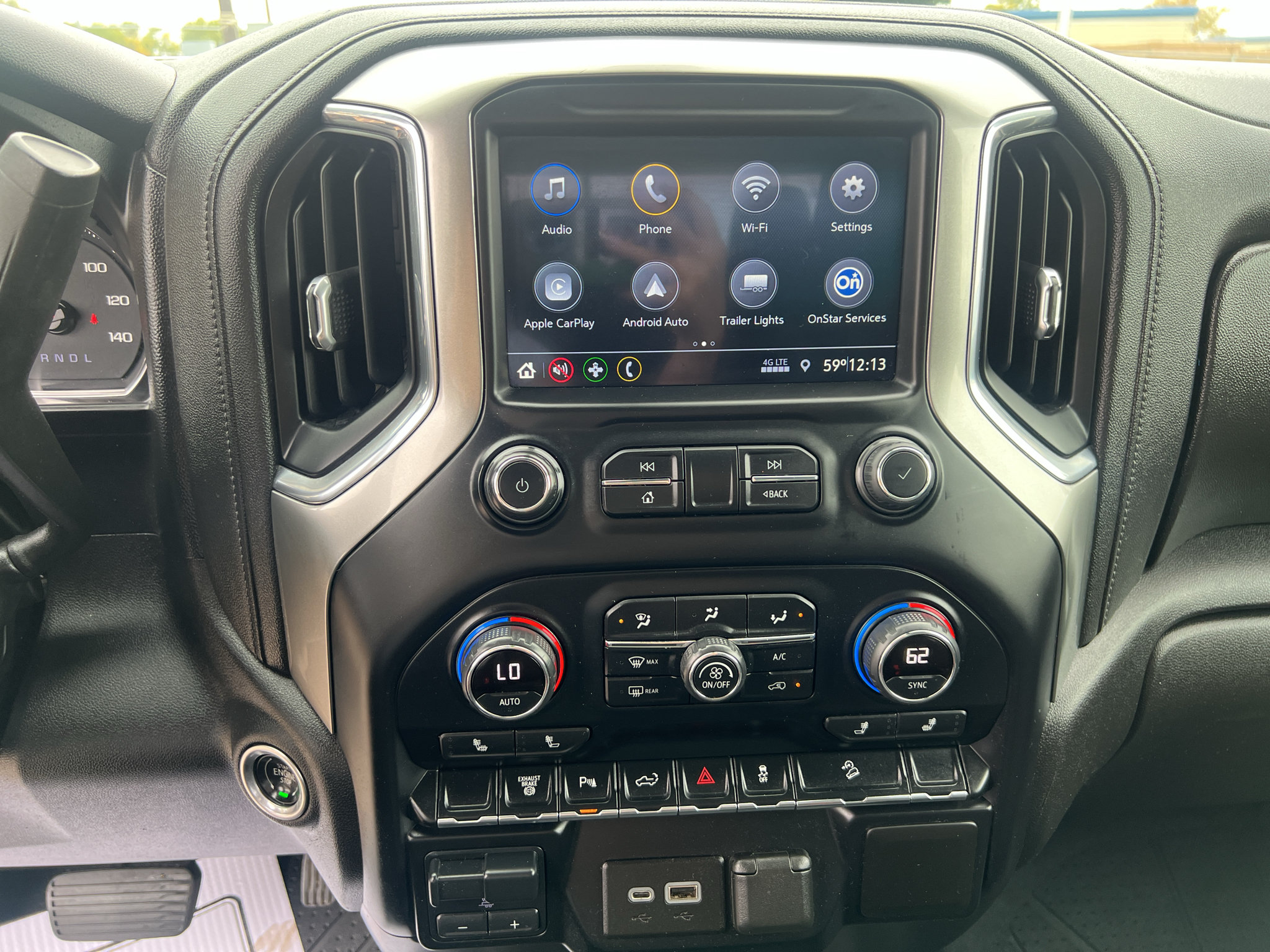 Used 2021 Chevrolet Silverado 2500 LT w/ Z71 Chrome Sport Edition AWD/4WD image 15