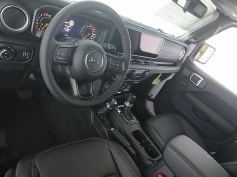 New 2026 Jeep Gladiator Sport image 17