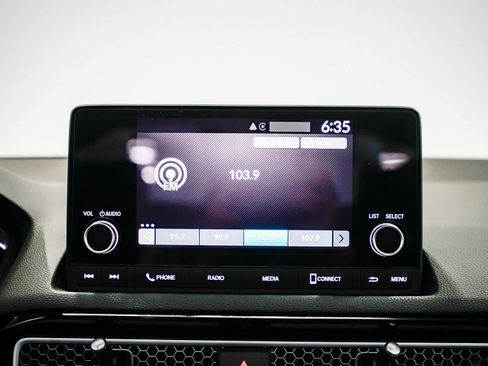 Used 2025 Honda Civic Sport image 14