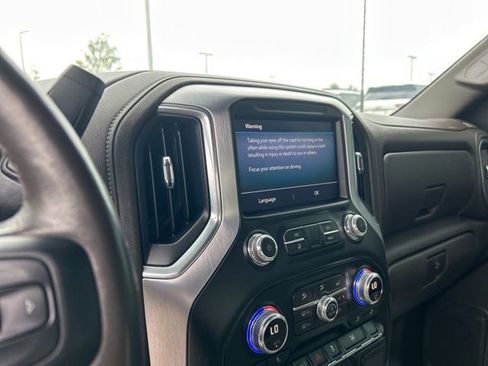 Used 2021 GMC Sierra 3500 SLE w/ SLE Convenience Package AWD/4WD image 8