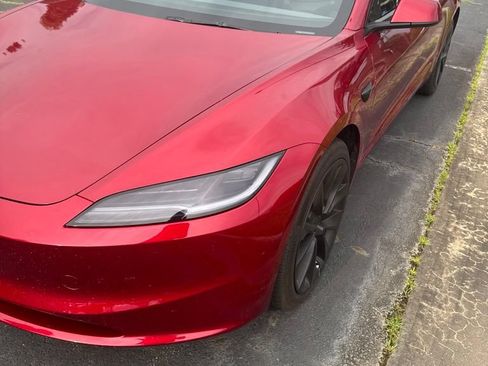 Used 2024 Tesla Model 3 Standard Range RWD image 3